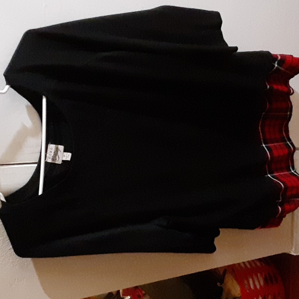 Women's Top Como Vintage 3X black with plaid trim